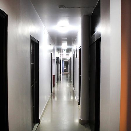 Hotel Rajmandir Faridabad Eksteriør bilde