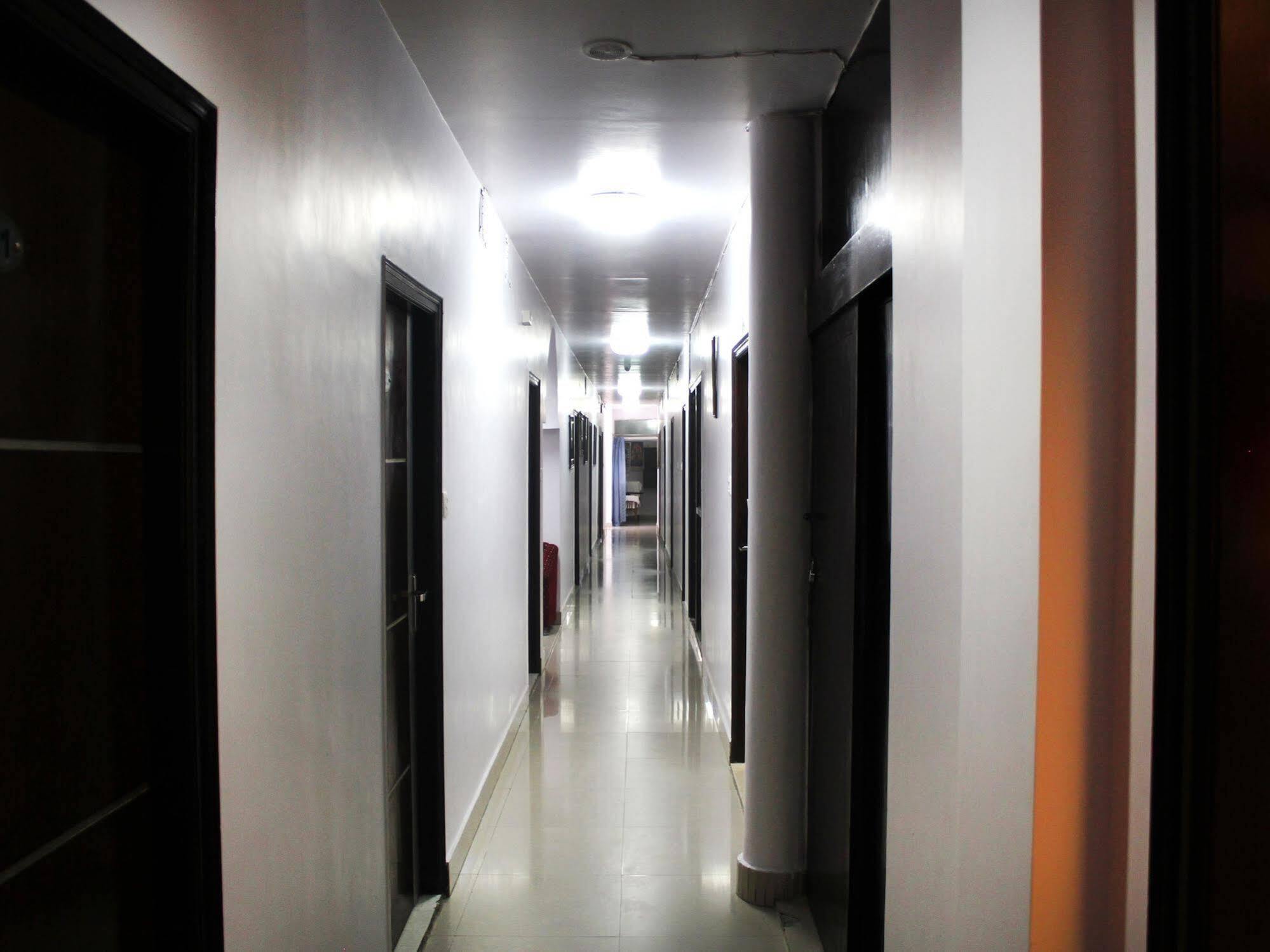 Hotel Rajmandir Faridabad Eksteriør bilde
