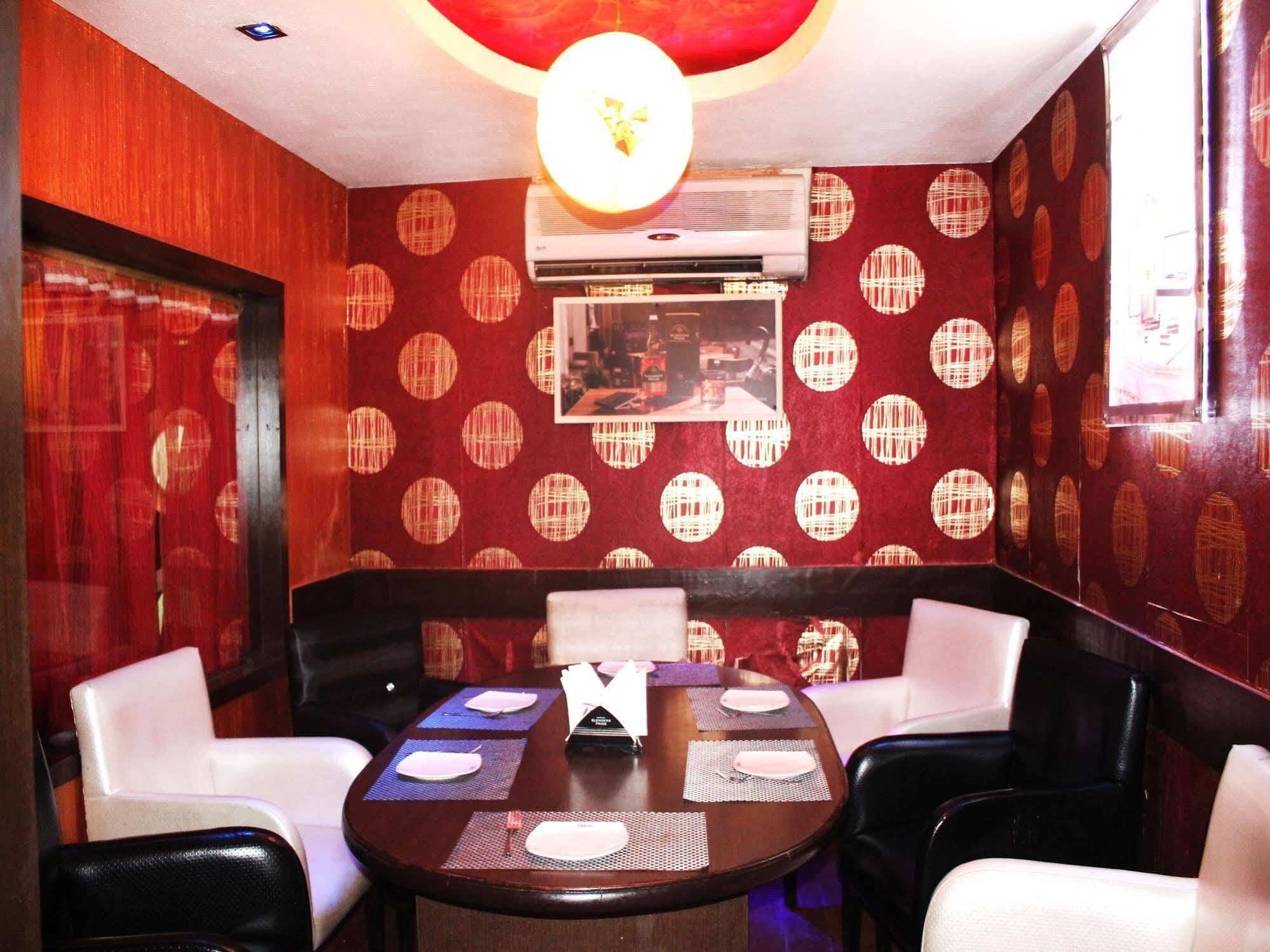 Hotel Rajmandir Faridabad Eksteriør bilde